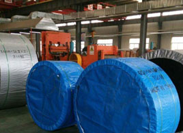 鋼絲繩鬥提機輸送帶